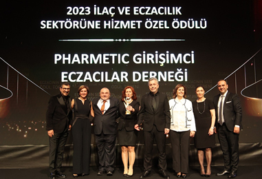 ECZACININ SESİ ÖDÜLLERİ SAHİPLERİNİ BULDU.